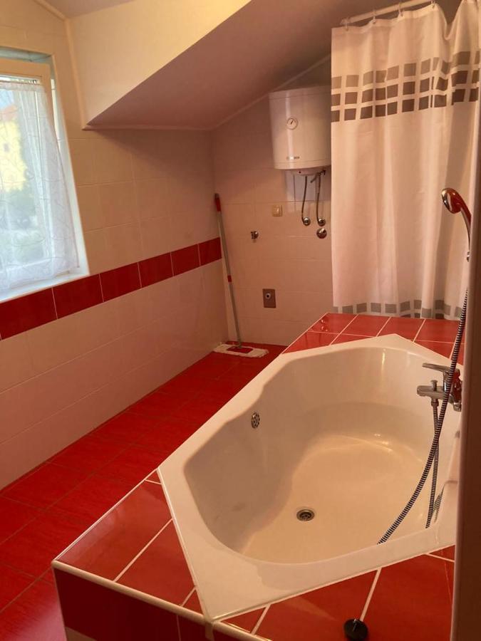 Apartment Danijela Vodice Exteriör bild