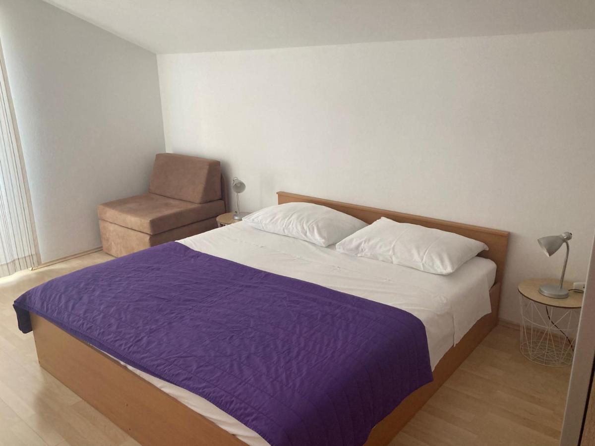 Apartment Danijela Vodice Exteriör bild