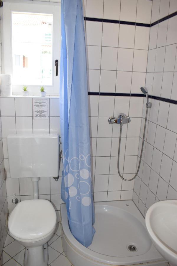 Apartment Danijela Vodice Exteriör bild