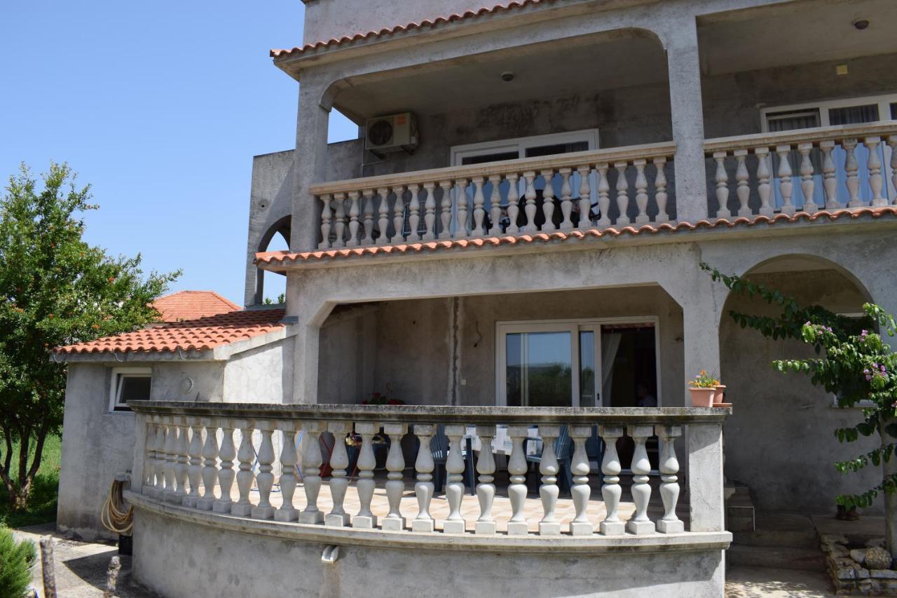 Apartment Danijela Vodice Exteriör bild
